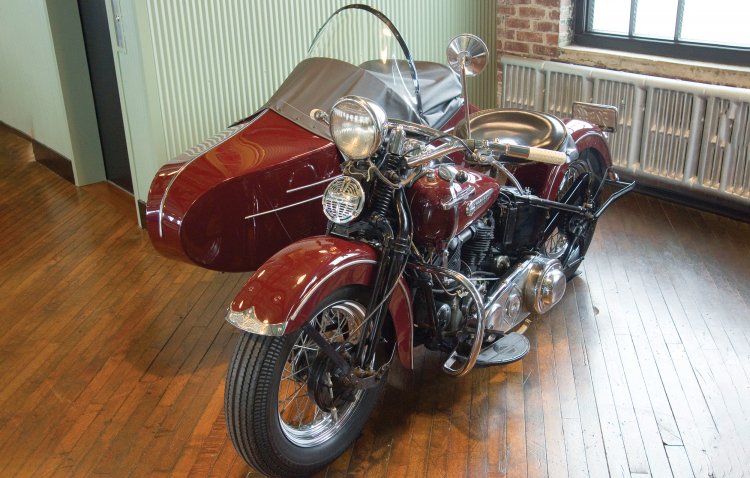 1946 Harley-Davidson “Knucklehead” with Sidecar