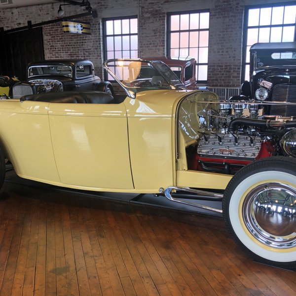 1932 Ford Deluxe Roadster